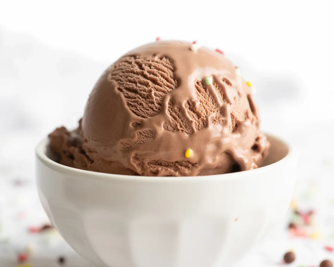 Delicious healthy ice cream made with Greek yogurt and coconut milk.